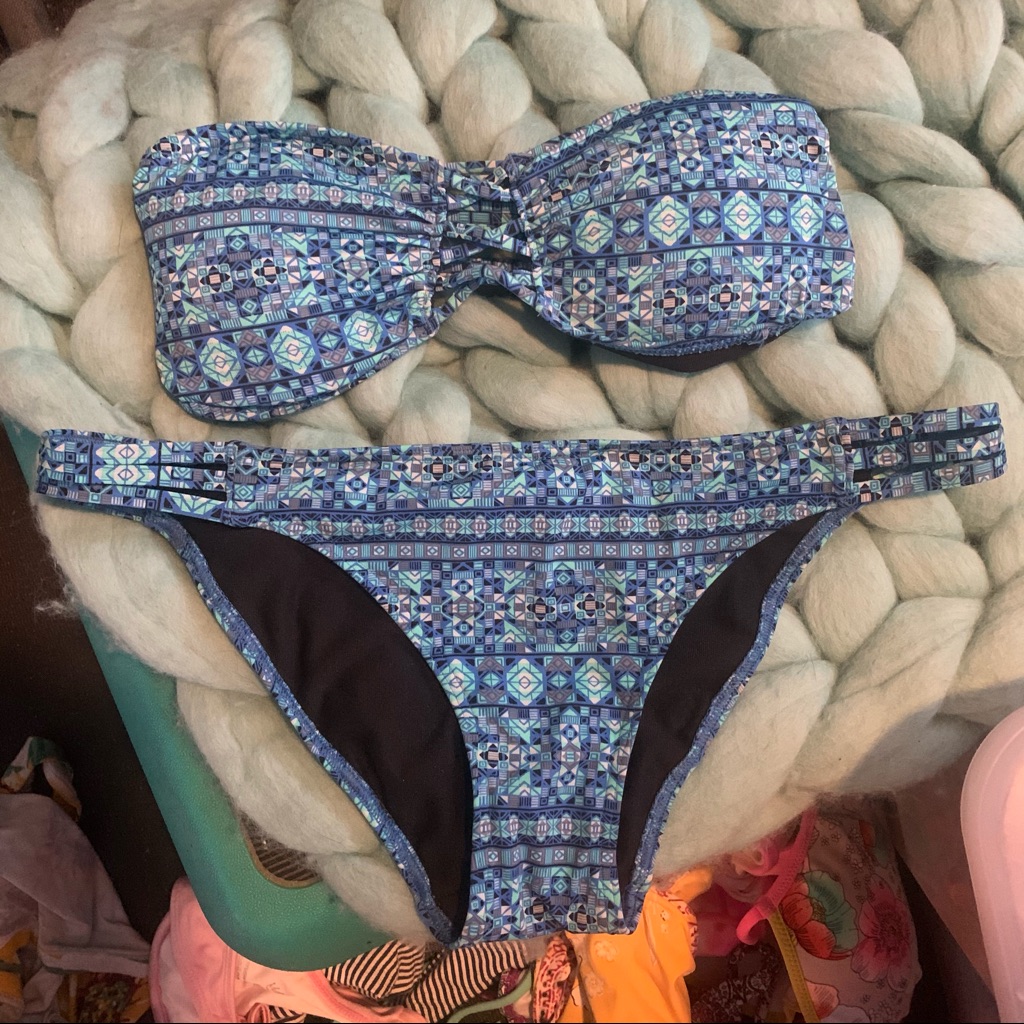 A&F: Blue Aztec Bikini (Full Set)